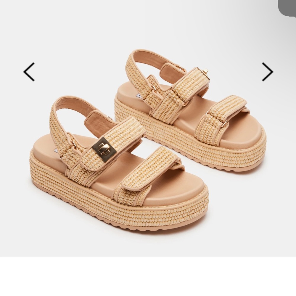 NWOT Steve Madden Bigmona Natural Raffia Sandal